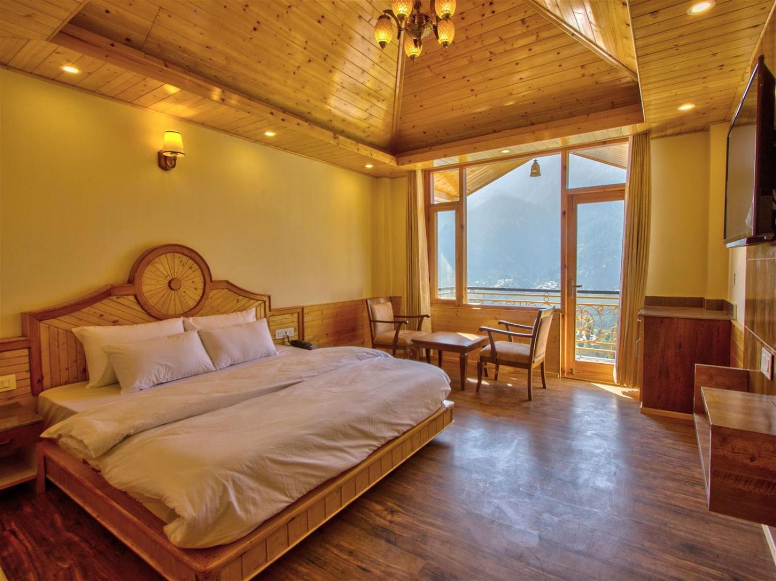 Hotel Golden Peak Manali Exterior foto